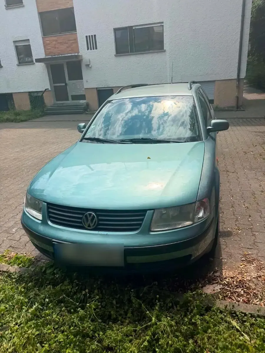 Gebraucht VW Passat 105 PS (77 kW) 1999 Grün Kombi