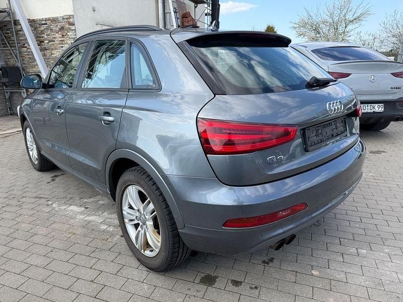 Gebraucht Audi Q3 Sport 170 PS (125 kW) 2013 Grau SUV