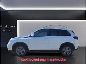Neu Suzuki Vitara 110 PS (80 kW) 2026 Weiß (white) SUV