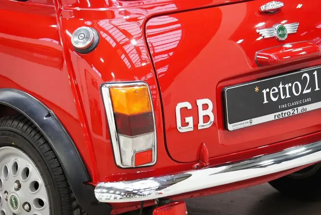 Occasion Mini 1300 63 ch (46 kW) 2000 Rouge Citadine