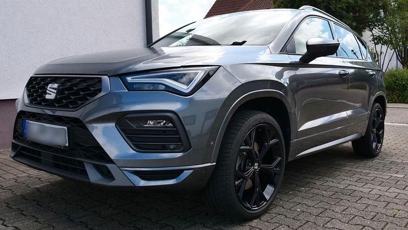 Second-hand Seat Ateca FR 150 CP (110 kW) 2023 Gri SUV
