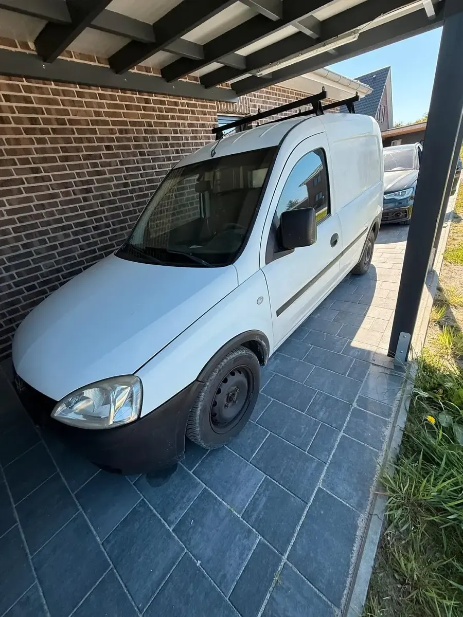 Gebraucht Opel Combo 75 PS (55 kW) 2006 Weiß Van / Kleinbus