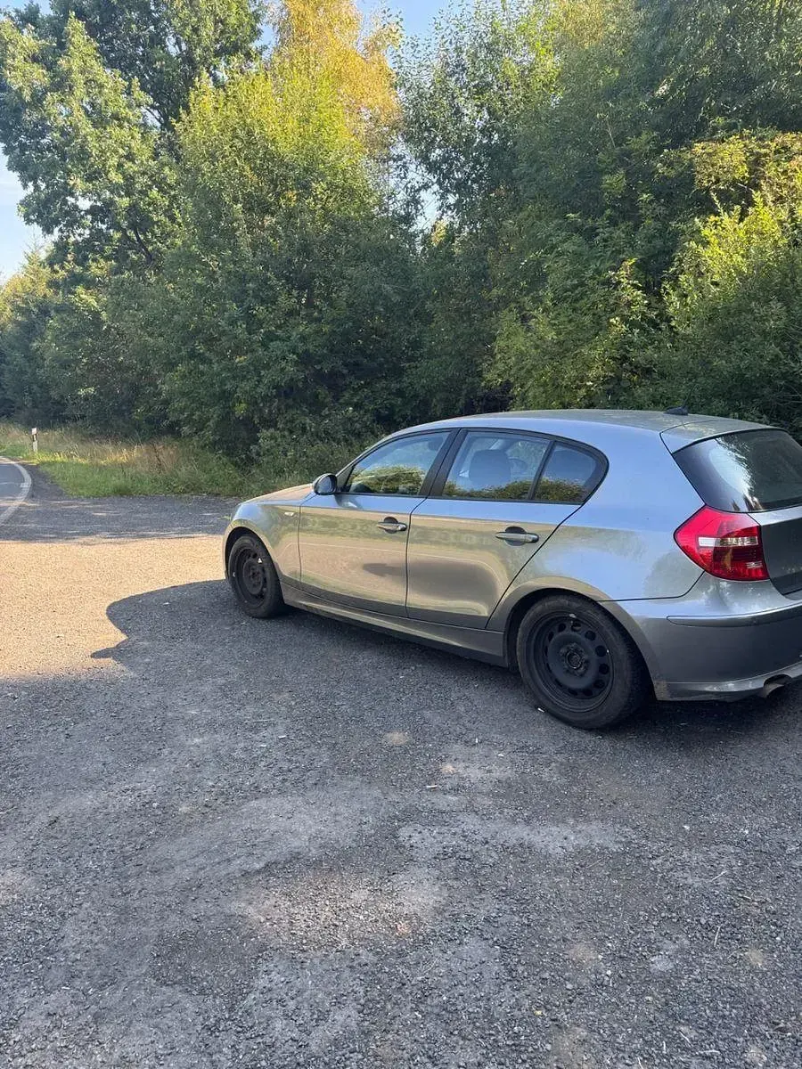 Gebraucht BMW 116 Lifestyle 122 PS (89 kW) 2009 Silber Kleinwagen