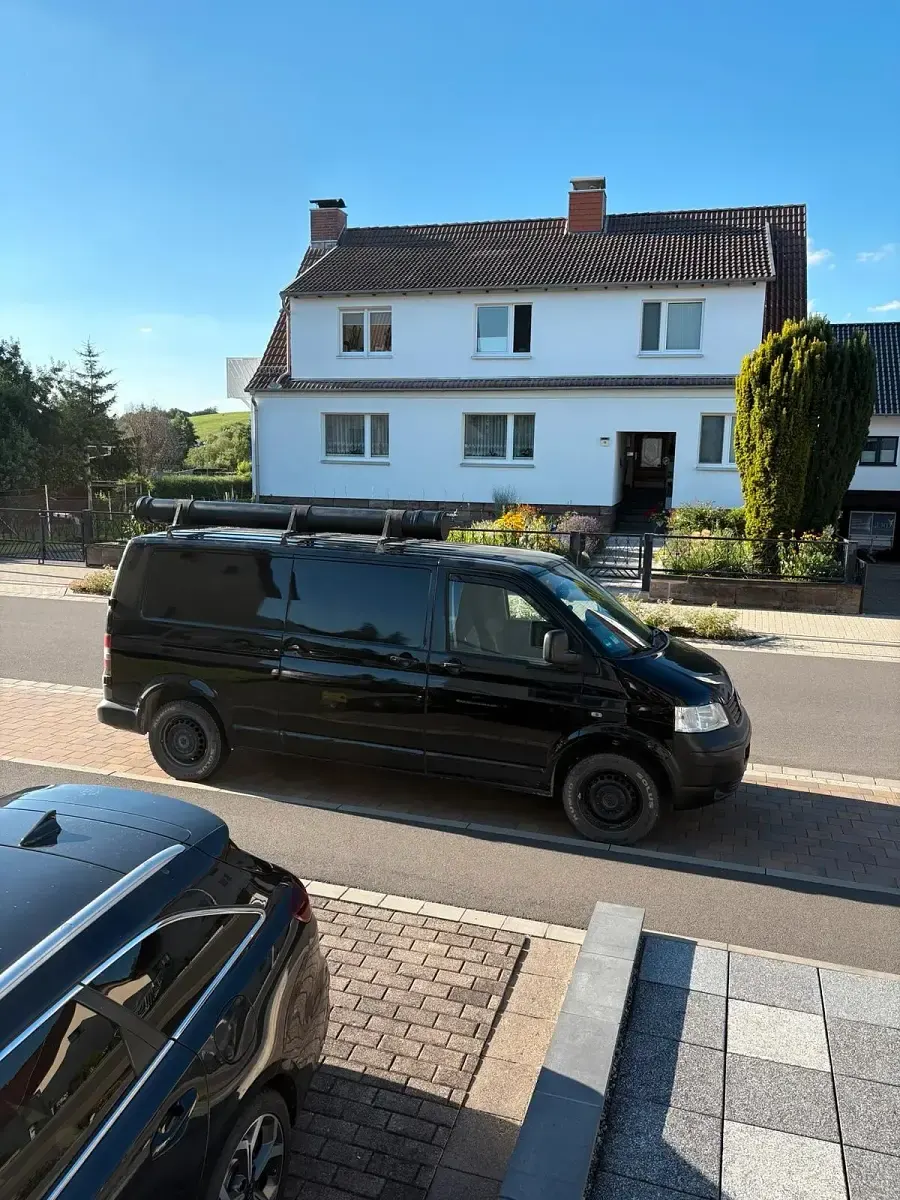 Gebraucht VW Multivan 105 PS (77 kW) 2007 Schwarz Van / Kleinbus