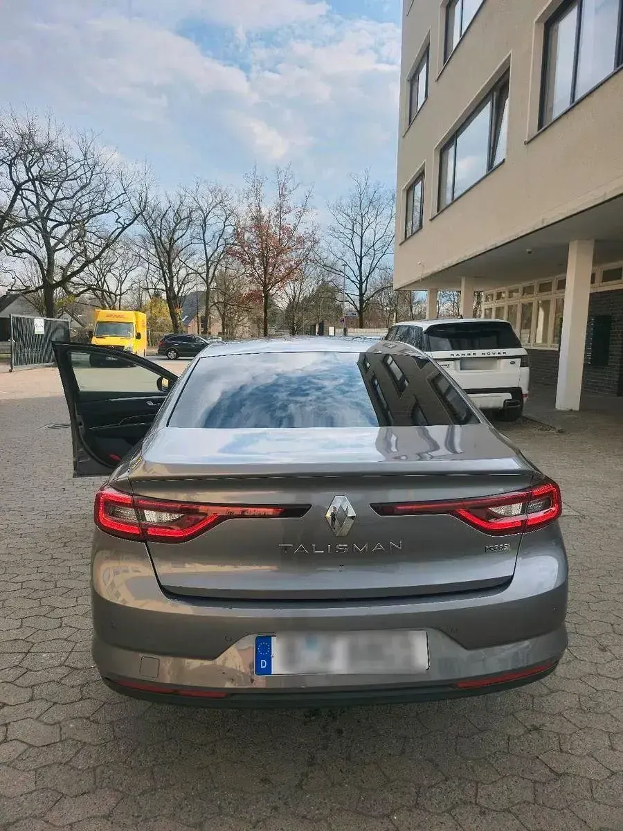 Gebraucht Renault Talisman Life 110 PS (80 kW) 2016 Grau Limousine