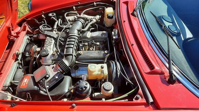 Gebraucht Alfa Romeo Spider 120 PS (88 kW) 1993 Rot Cabrio