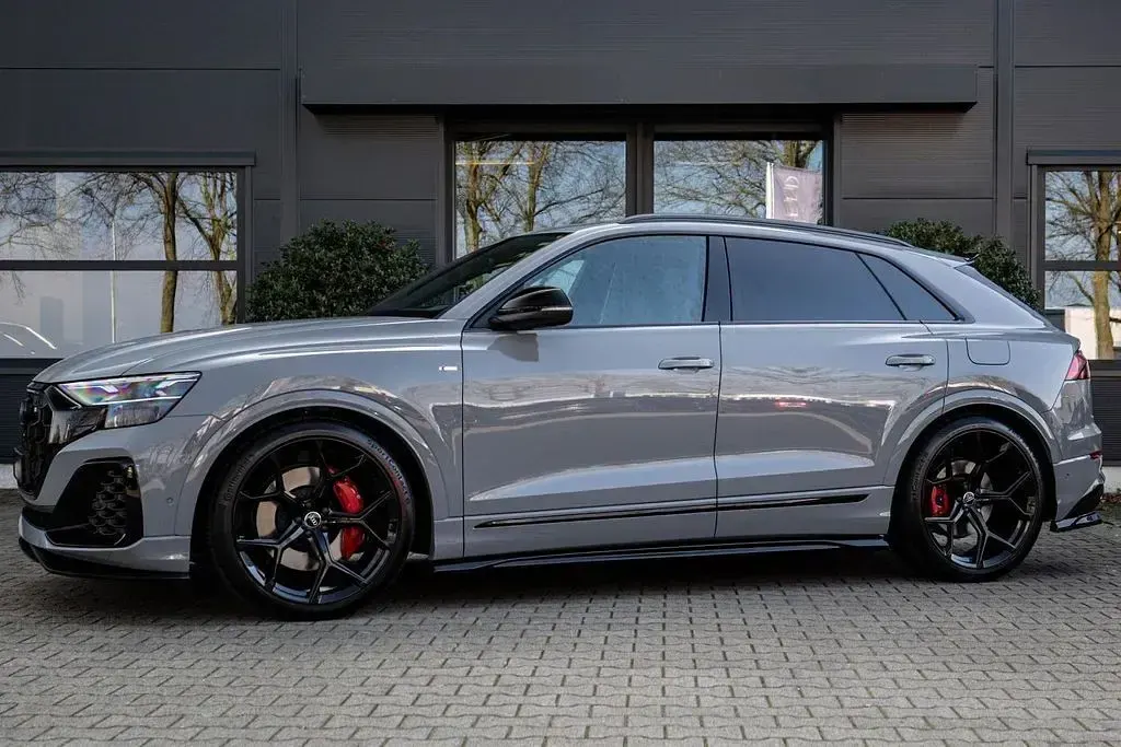 Gebraucht Audi Q8 Competition 489 PS (359 kW) 2026 Grau SUV