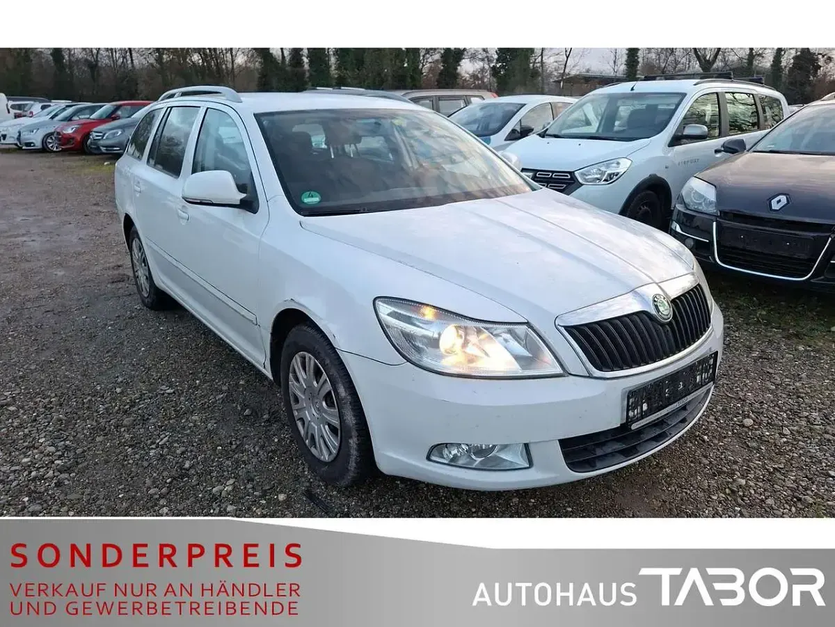 Gebraucht Skoda Octavia Ambiente 122 PS (89 kW) 2009 Weiß Kombi