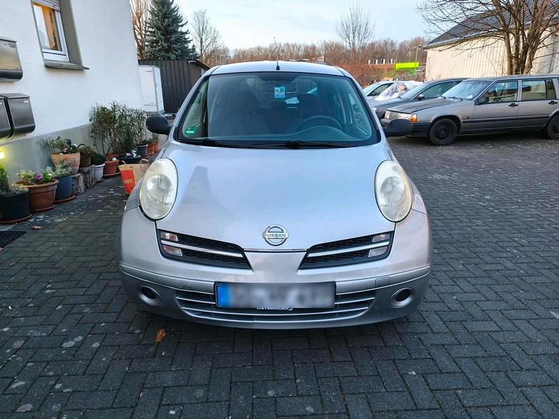 Gebraucht Nissan Micra 80 PS (58 kW) 2006 Silber Kleinwagen