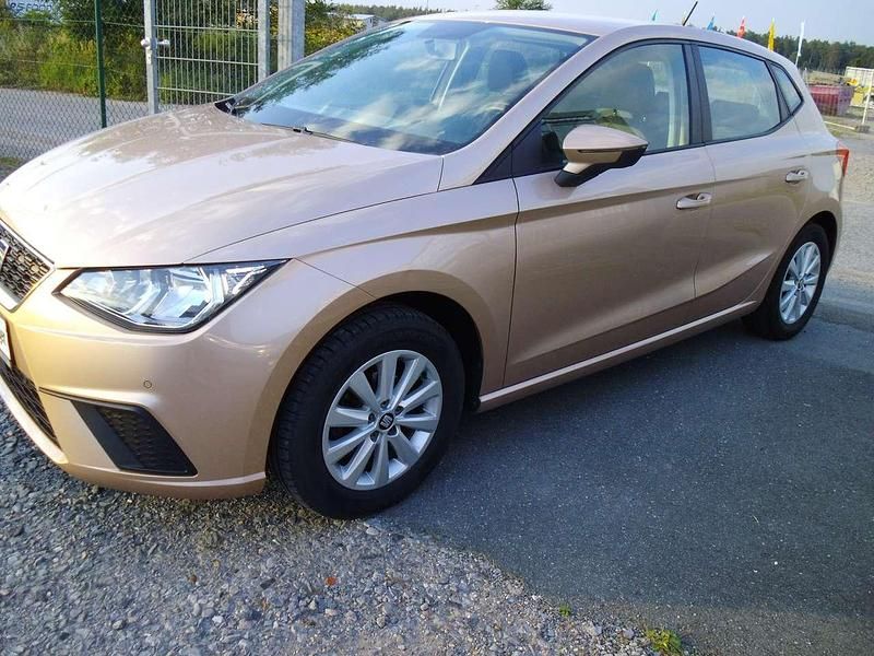 Gebraucht Seat Ibiza Style 95 PS (69 kW) 2018 Violett Kleinwagen