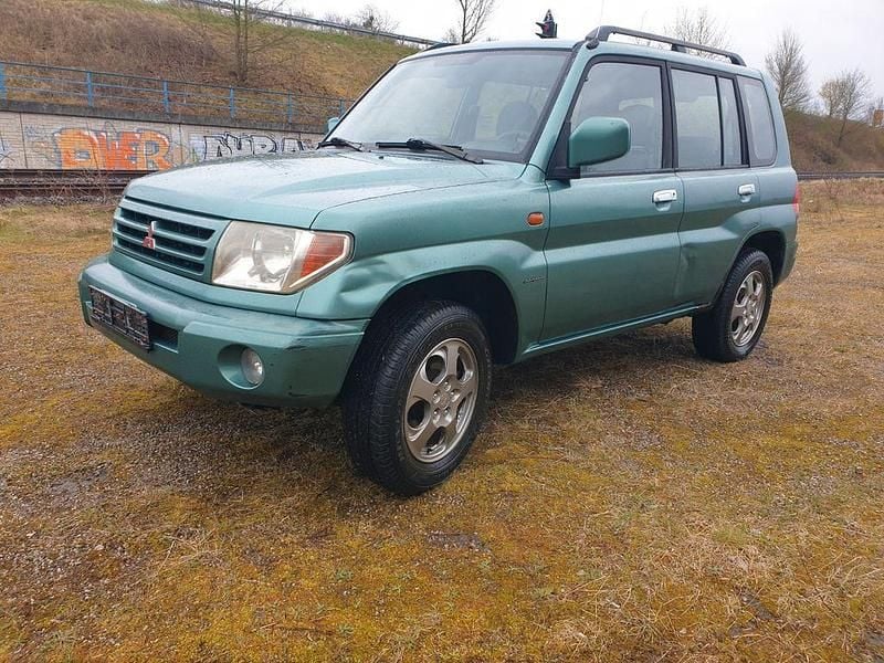 Gebraucht Mitsubishi Pajero Comfort Edition 114 PS (83 kW) 2002 Grün SUV
