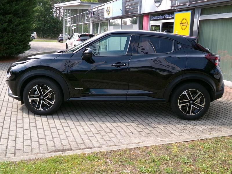 Gebraucht Nissan Juke N-Connecta 143 PS (105 kW) 2024 Schwarz SUV
