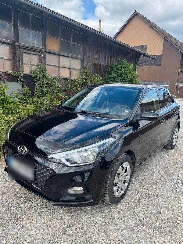 Schwarz Gebraucht 2019 Hyundai i20 Select Kleinwagen | 7.700 € (Guter Preis) - Bild 1/4