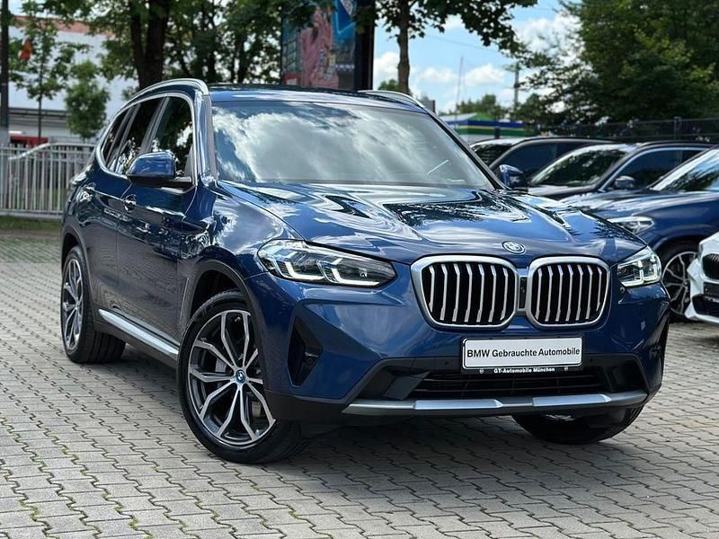 Blau Gebraucht 2022 BMW X3 Sport Line SUV | 35.950 € (Guter Preis) - Bild 1/4