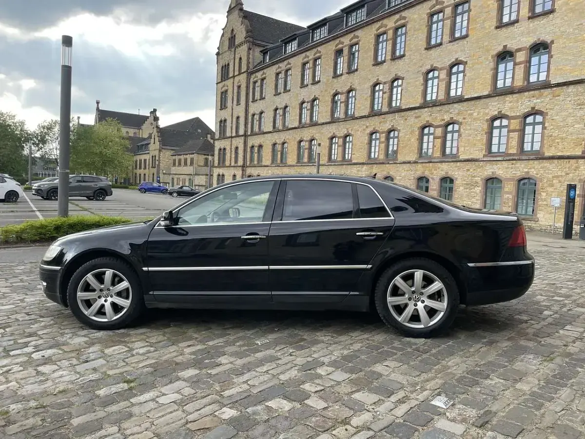 Gebraucht VW Phaeton 241 PS (177 kW) 2009 Schwarz Limousine