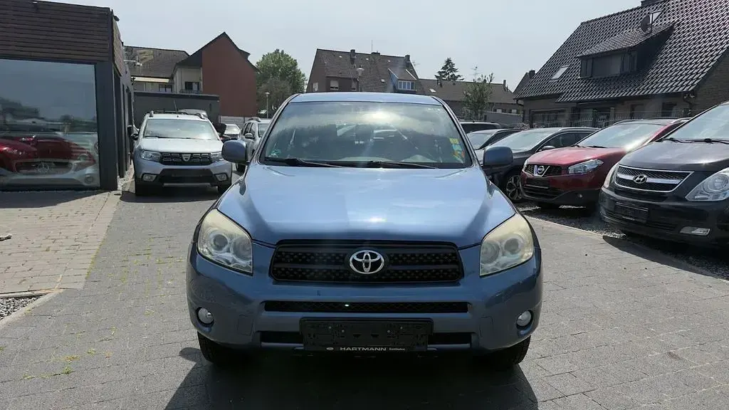 Gebraucht Toyota RAV4 136 PS (100 kW) 2007 Blau SUV