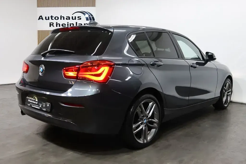 Gebraucht BMW 120 Advantage 177 PS (130 kW) 2015 Grau Kleinwagen