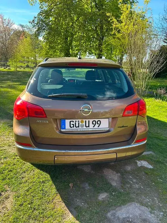 Gebraucht Opel Astra Style 120 PS (88 kW) 2016 Braun Limousine