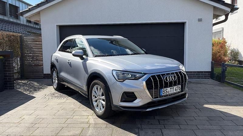 Gebraucht Audi Q3 Advanced 150 PS (110 kW) 2019 Silber SUV