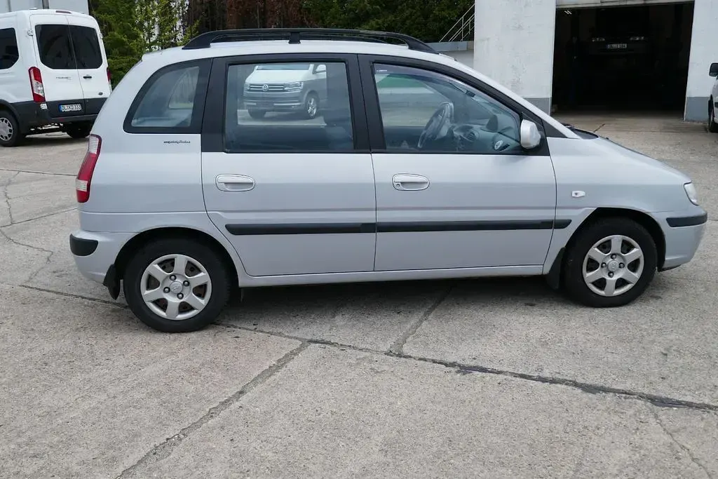 Gebraucht Hyundai Matrix GLS 103 PS (75 kW) 2006 Silber Van / Kleinbus