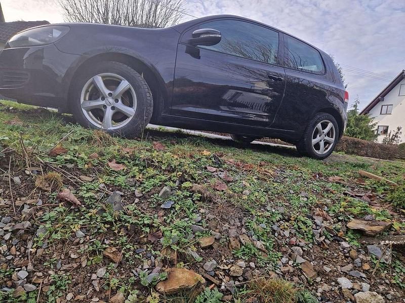 Gebraucht VW Golf VI Trendline 80 PS (58 kW) 2009 Kleinwagen