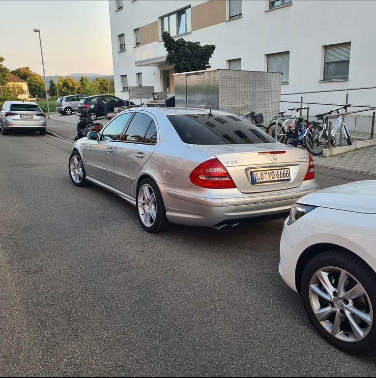 Gebraucht Mercedes E55 AMG AMG 476 PS (350 kW) 2004 Silber Limousine