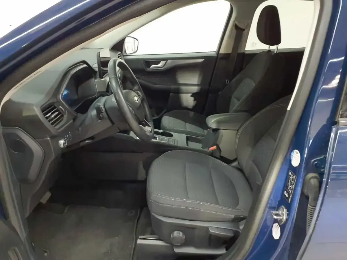 Gebraucht Ford Kuga Titanium 190 PS (139 kW) 2021 Blau SUV