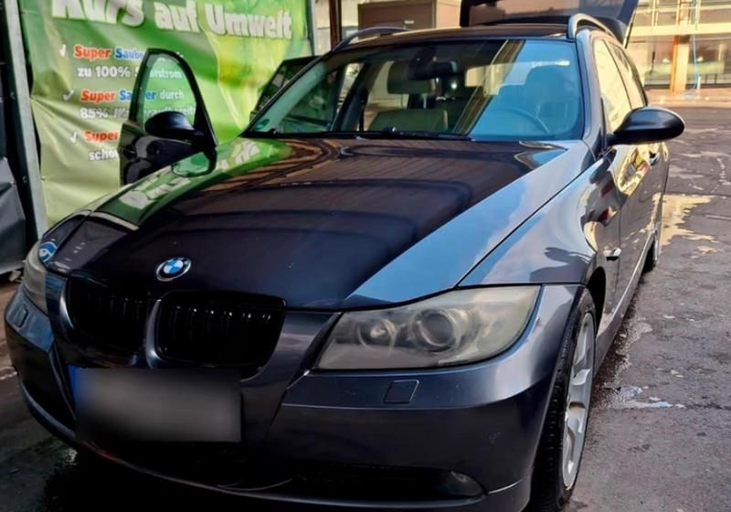 Gebraucht BMW 320 170 PS (125 kW) 2008 Grau Kombi