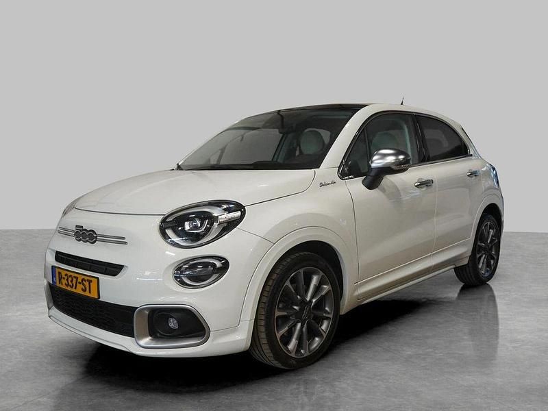 Weiß Gebraucht 2022 Fiat 500X Dolcevita SUV | 19.390 € (Fairer Preis) - Bild 1/4