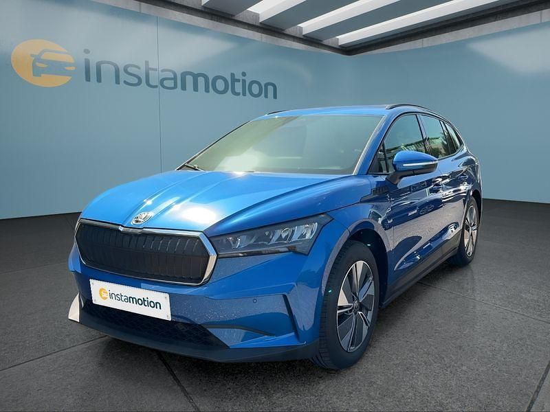 Blau Gebraucht 2021 Skoda Enyaq iV Loft SUV | 23.449 € (Superpreis) - Bild 1/4