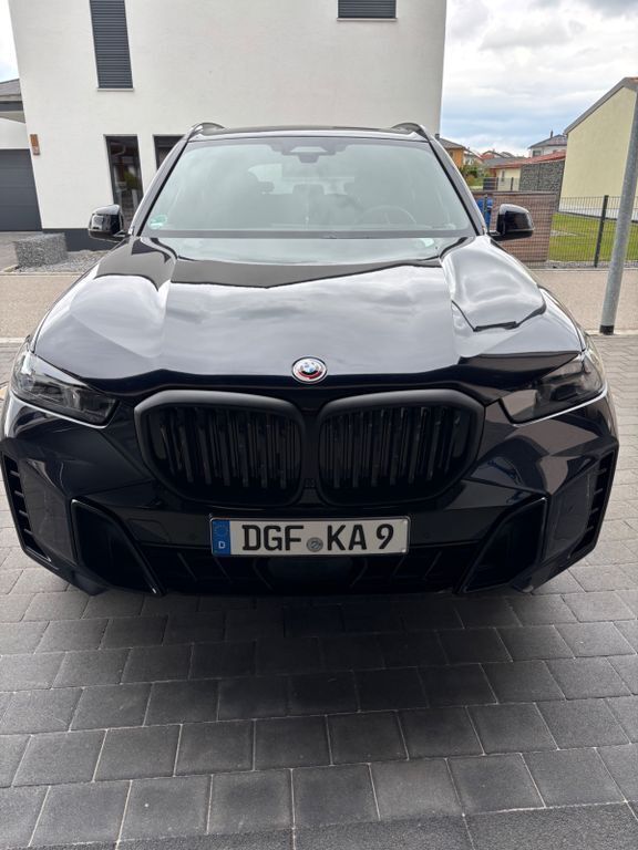 Schwarz Gebraucht 2024 BMW X5 M Sport SUV | 104.000 € (Guter Preis) - Bild 1/4