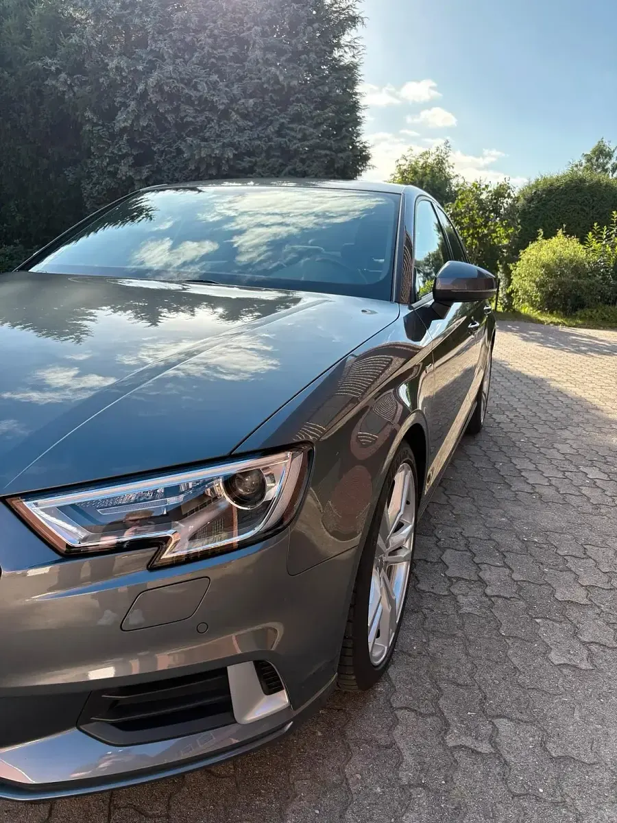 Gebraucht Audi A3 S-Line 116 PS (85 kW) 2019 Grau Limousine
