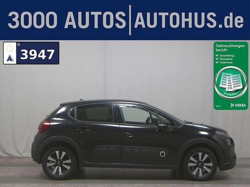 Lackierung schwarz perla nera/ Gebraucht 2020 Citroën C3 Shine Kleinwagen | 8.480 € (Superpreis) - Bild 1/4