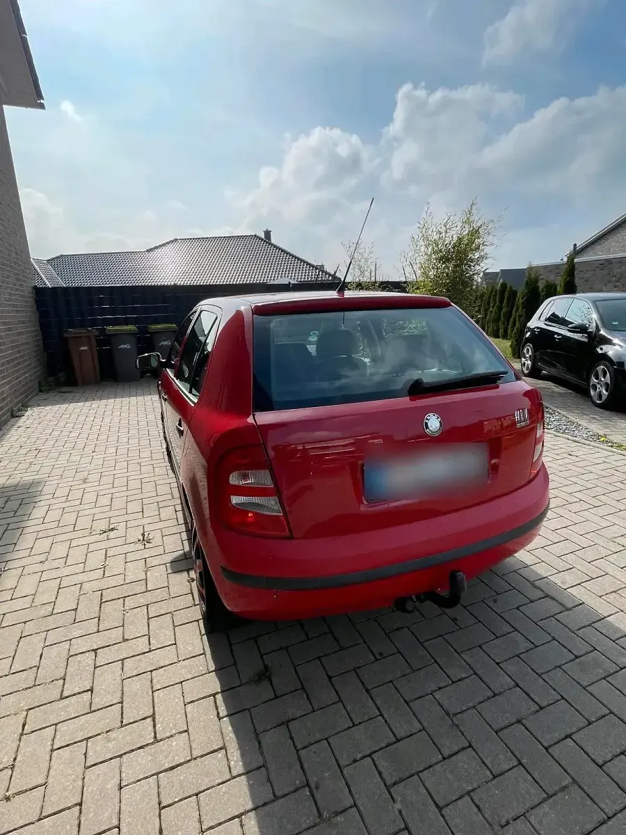 Gebraucht Skoda Fabia 75 PS (55 kW) 2002 Rot Kleinwagen