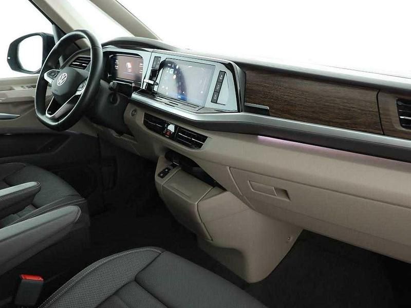 Gebraucht VW Multivan Style 150 PS (110 kW) 2025 Rotkeine angabe Van