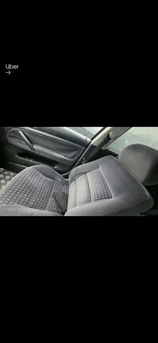 Second-hand VW Passat 131 CP (96 kW) 2004 Negru Berlinǎ