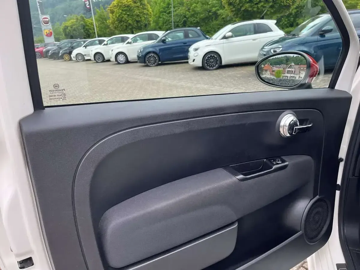 Gebraucht Abarth 595 160 PS (117 kW) 2016 Gara weiß Kleinwagen