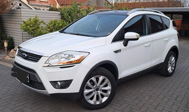 Gebraucht Ford Kuga 200 PS (147 kW) 2010 Weiß SUV