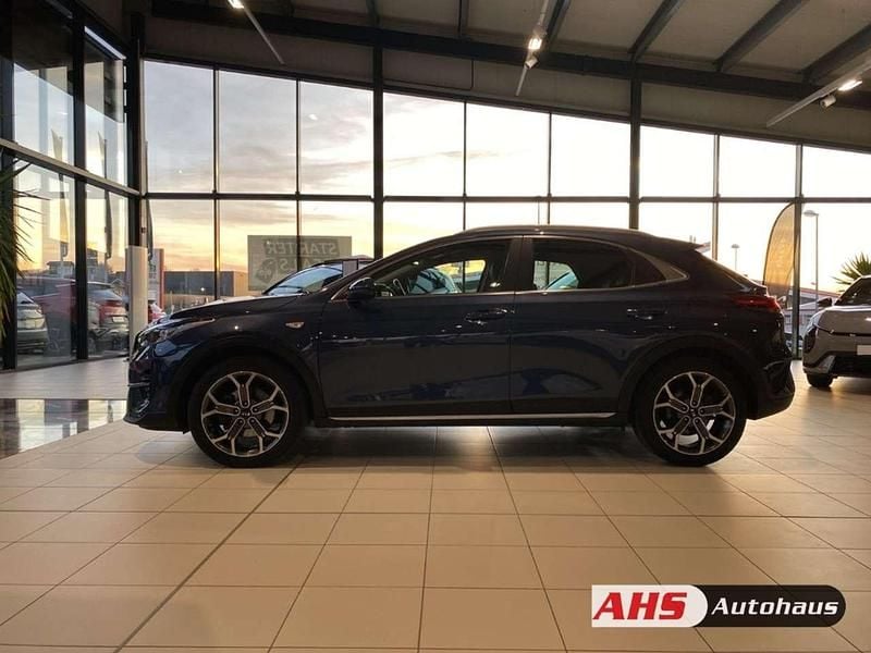 Gebraucht Kia XCeed Vision 136 PS (100 kW) 2021 (cb7) cosmoblau met. SUV
