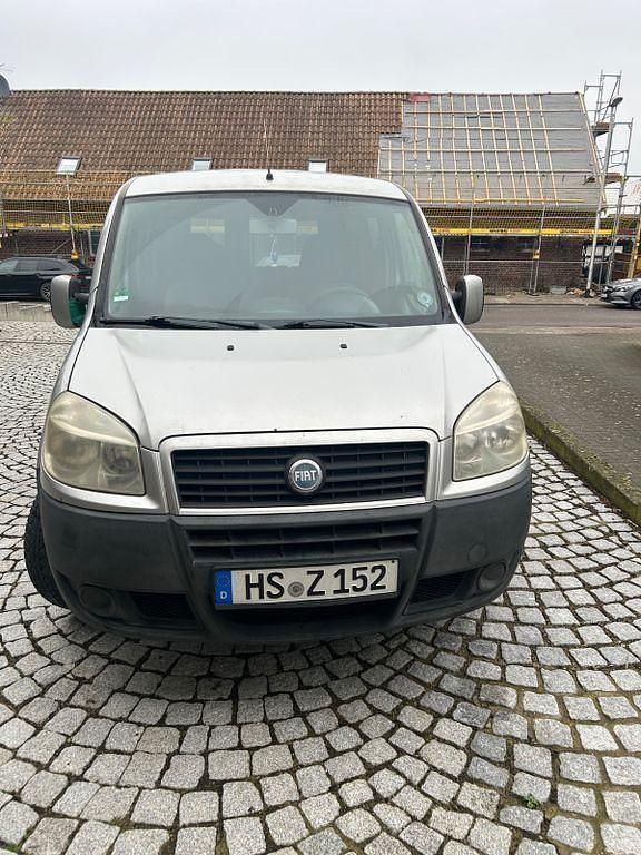 Gebraucht Fiat Doblò 105 PS (77 kW) 2005 Grau Van / Kleinbus