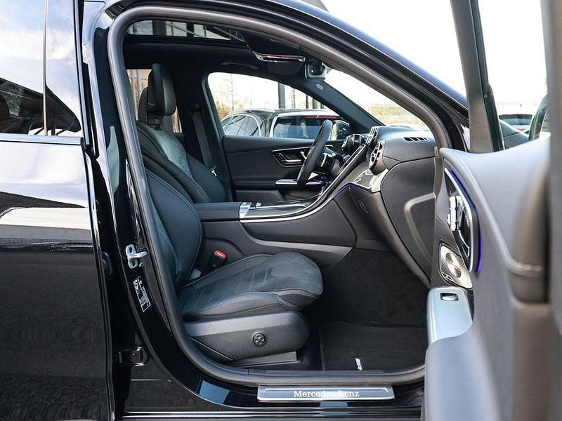 Gebraucht Mercedes GLC220 Advanced Plus 197 PS (144 kW) 2026 Schwarz / obsidianschwarz SUV