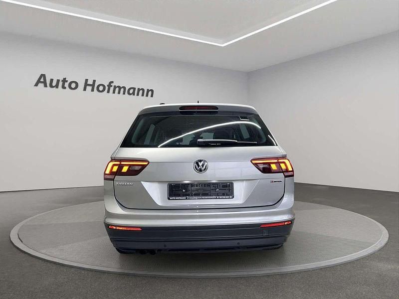 Gebraucht VW Tiguan 150 PS (110 kW) 2018 Tungsten silver metallic SUV