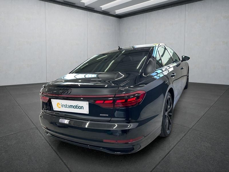 Gebraucht Audi A8 462 PS (339 kW) 2025 Schwarz Limousine