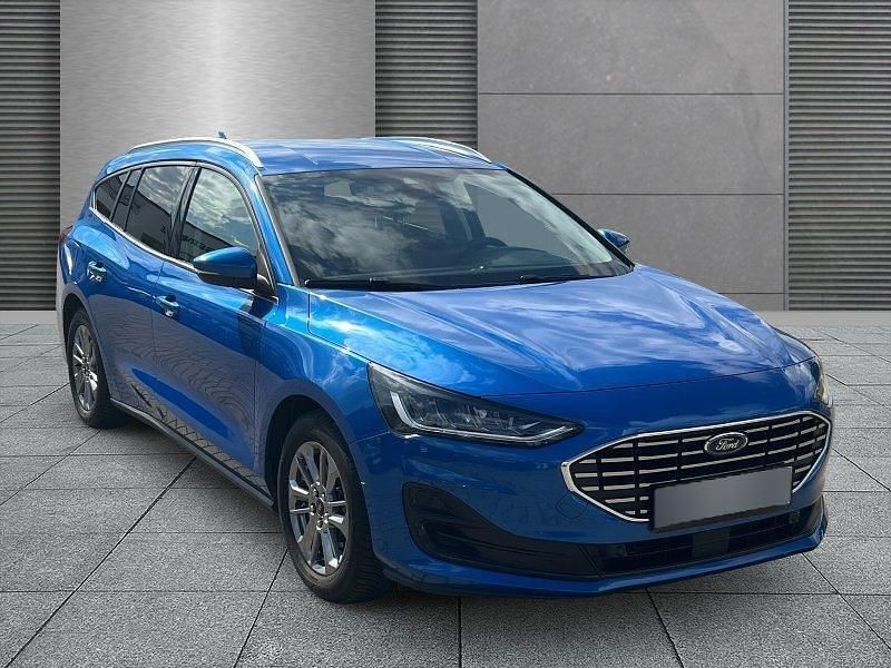 Diverse metallic Gebraucht 2024 Ford Focus Titanium X | 22.820 € (Superpreis) - Bild 1/1