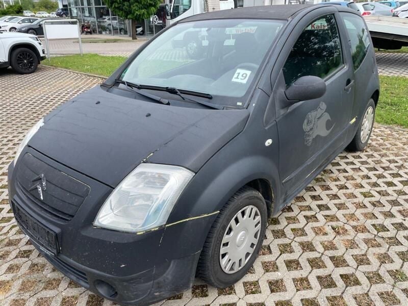 Gebraucht Citroën C2 60 PS (44 kW) 2008 Schwarz Kleinwagen