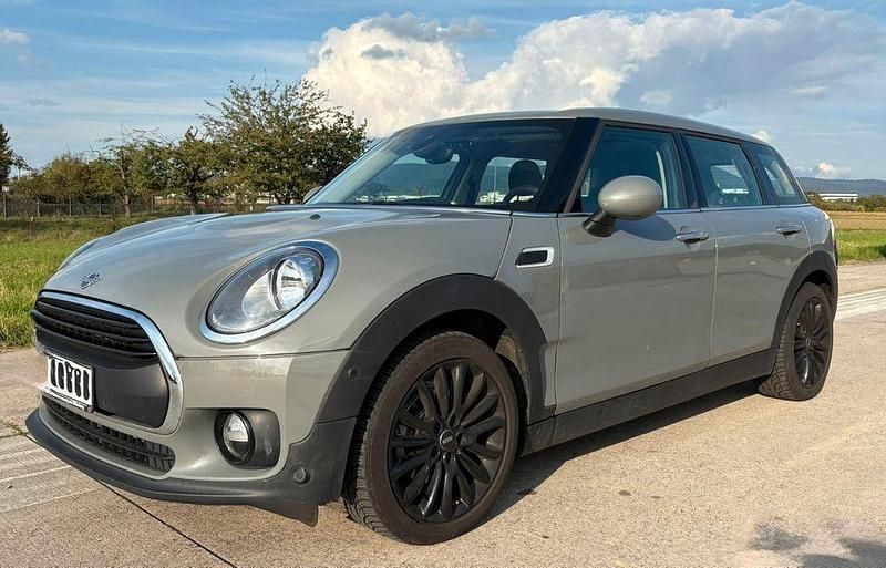 Grau Gebraucht 2018 Mini One D Clubman Kombi | 14.950 € (Fairer Preis) - Bild 1/4
