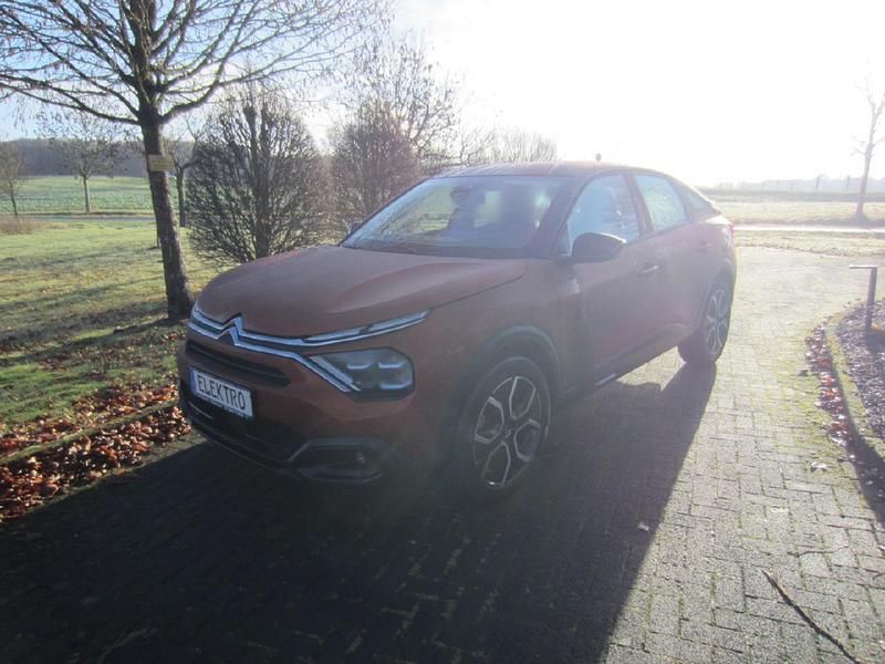 Gebraucht 2021 Citroën e-C4 Feel SUV | 16.900 € (Etwas zu teuer) - Bild 1/1