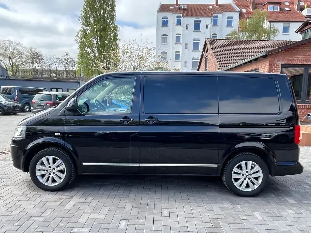 Usata VW T5 Highline 179 CV (131 kW) 2013 Nero Furgone