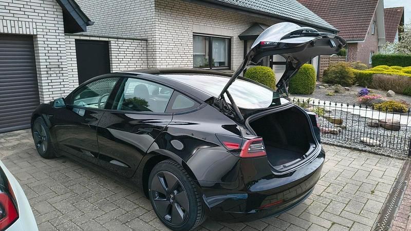 Usata Tesla Model 3 439 kW (598 CV) 2023 Nero Berlina