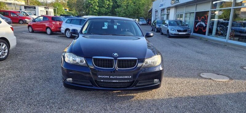 Schwarz Gebraucht 2008 BMW 320 Comfort Edition Kombi | 5.300 € (Fairer Preis) - Bild 1/4